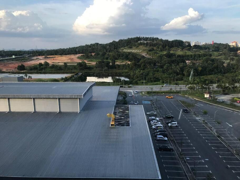 Mufa Studio Suites Klia Sepang Exteriér fotografie